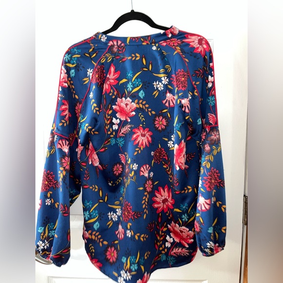 LOFT Floral Print Blouse in Blue and Pink - Picture 3 of 3